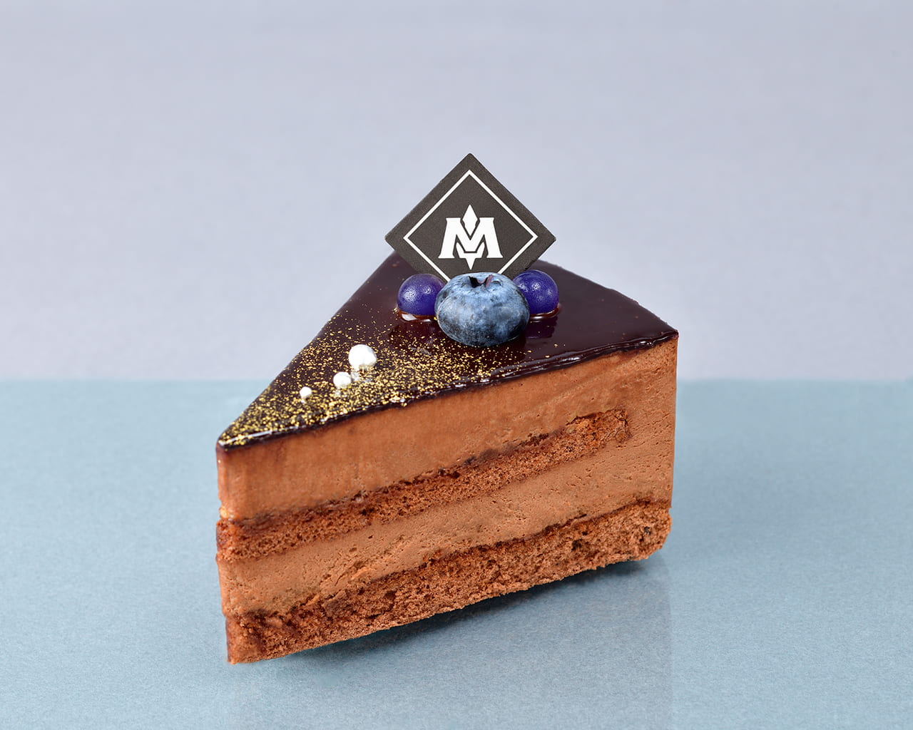 「カービィカフェ プチ」に新作「メタナイトの気高きチョコレートケーキ」が11月29日より発売決定_006